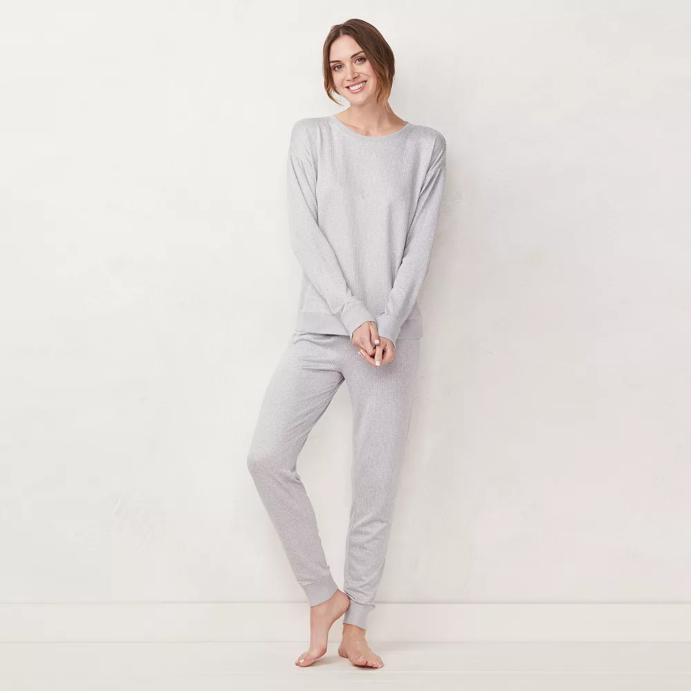 Petite LC Lauren Conrad Cozy Long Sleeve Pajama Top & Banded Bottom Pajama Pants Set 6 Petite LC Lauren Conrad Cozy Long Sleeve Pajama Top & Banded Bottom Pajama Pants Set - Image 4